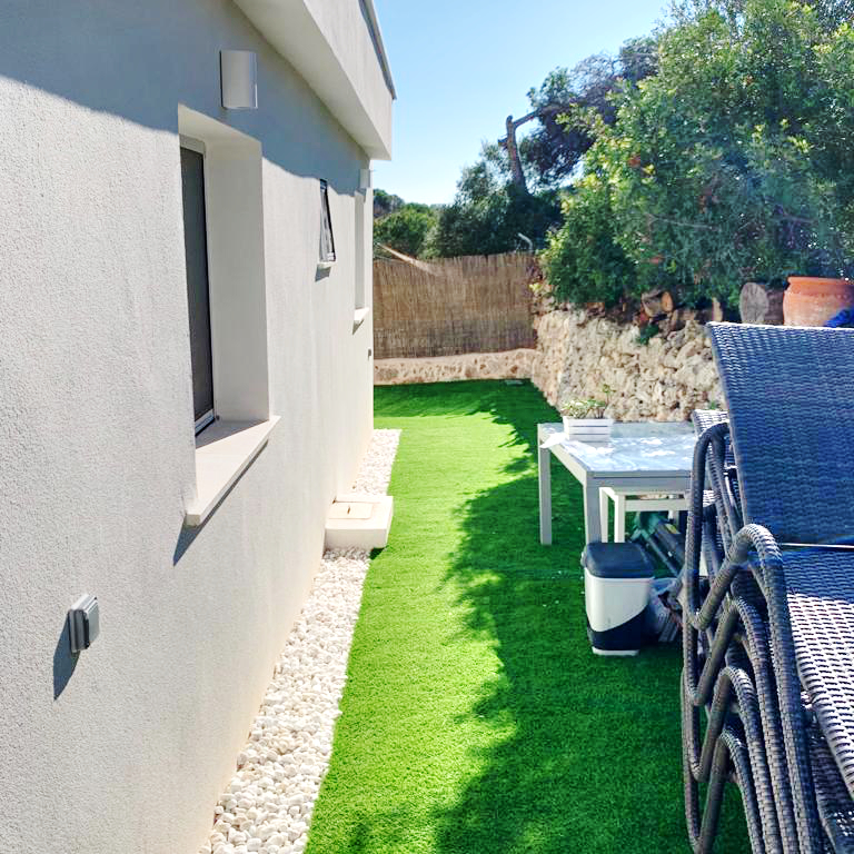 reforma cesped exterior jardin